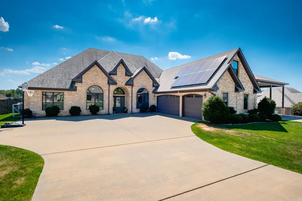 9105 Stone Canyon Drive, Alexander