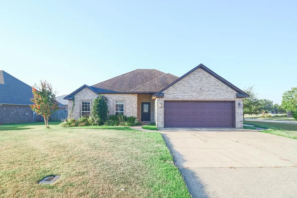 6209 Alan Cove, Jonesboro
