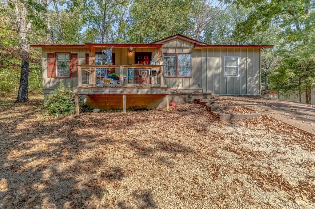 15 Pequot Dr, Cherokee Village