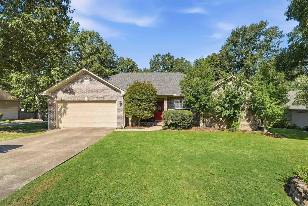 19614 Hunters Woods Drive, Little Rock