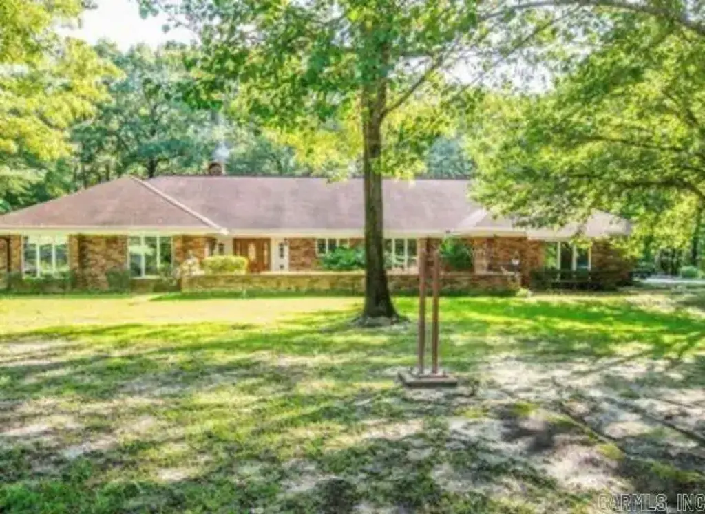 155 Ferrand Ln, El Dorado