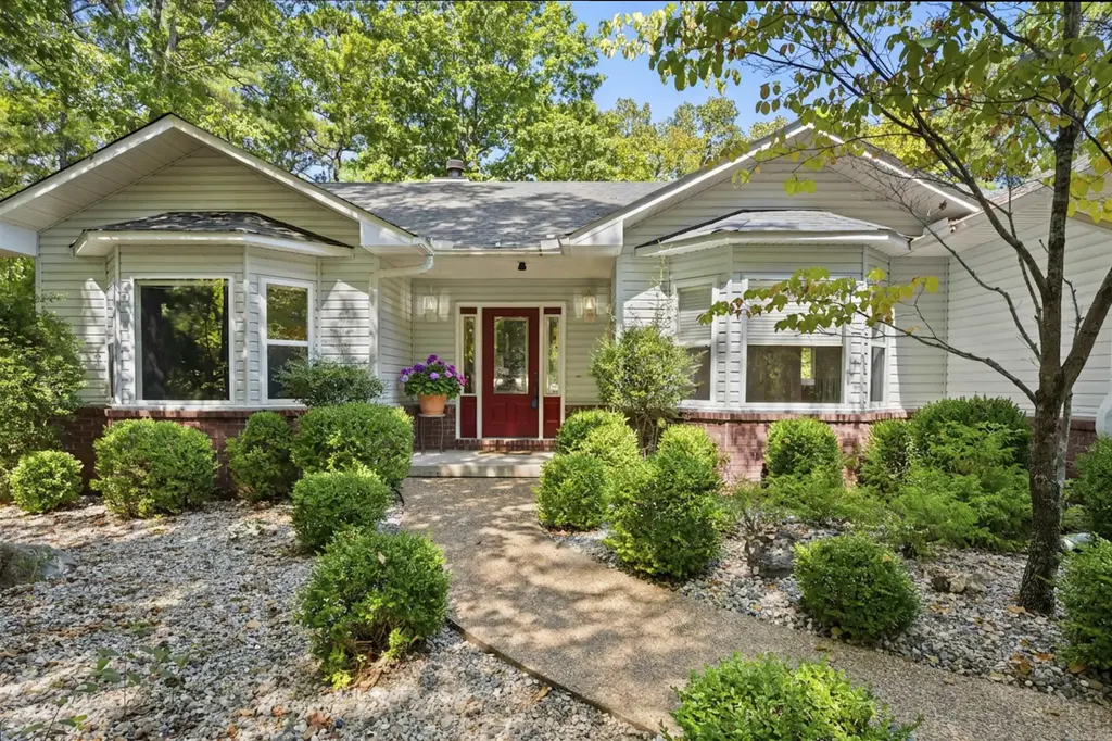 56 San Pablo Way, Hot Springs Village
