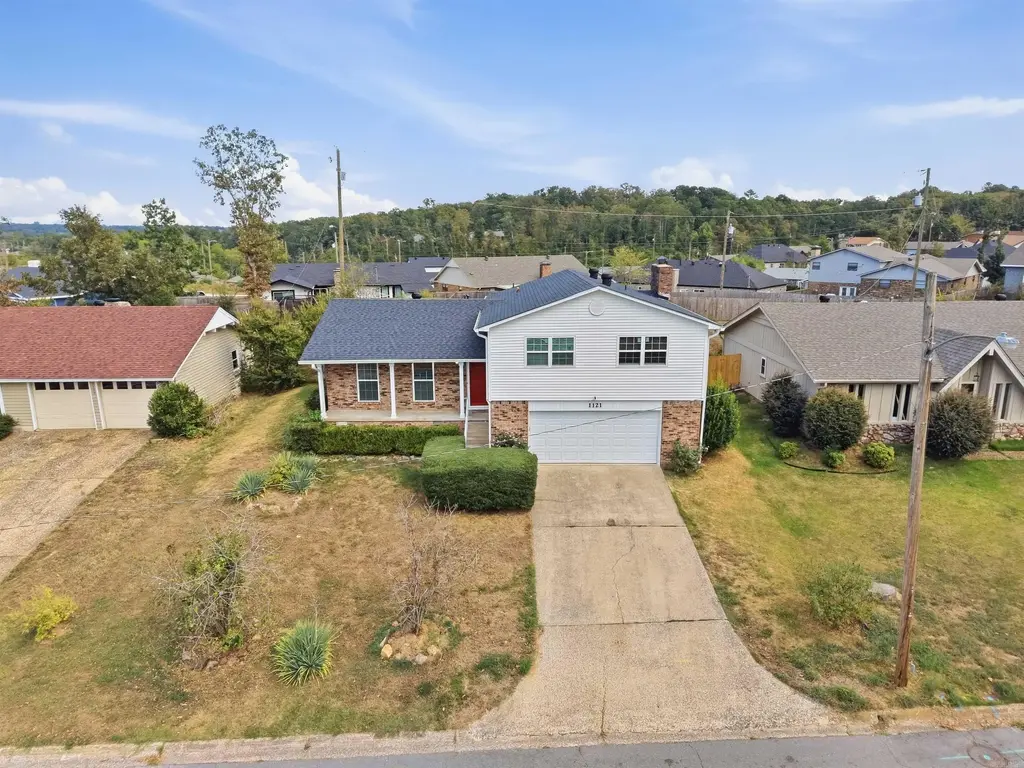 1121 Briar Creek Road, Little Rock