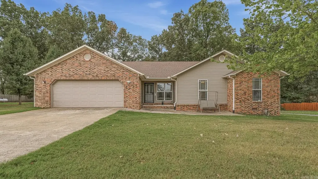 2102 Dana Marie Street, Paragould