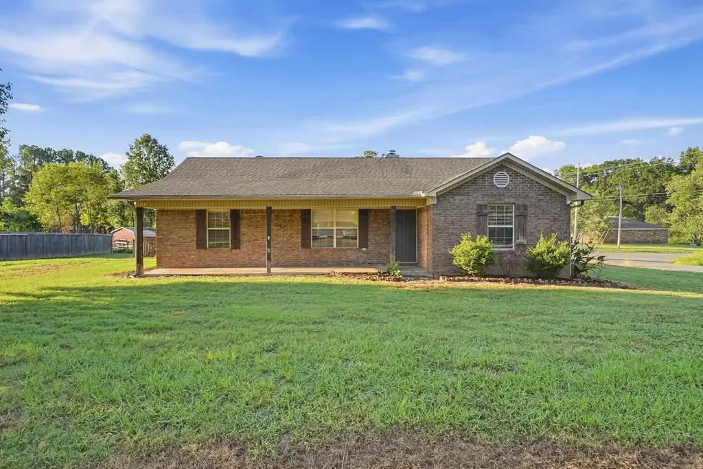 2 Tumblewood Dr, Conway