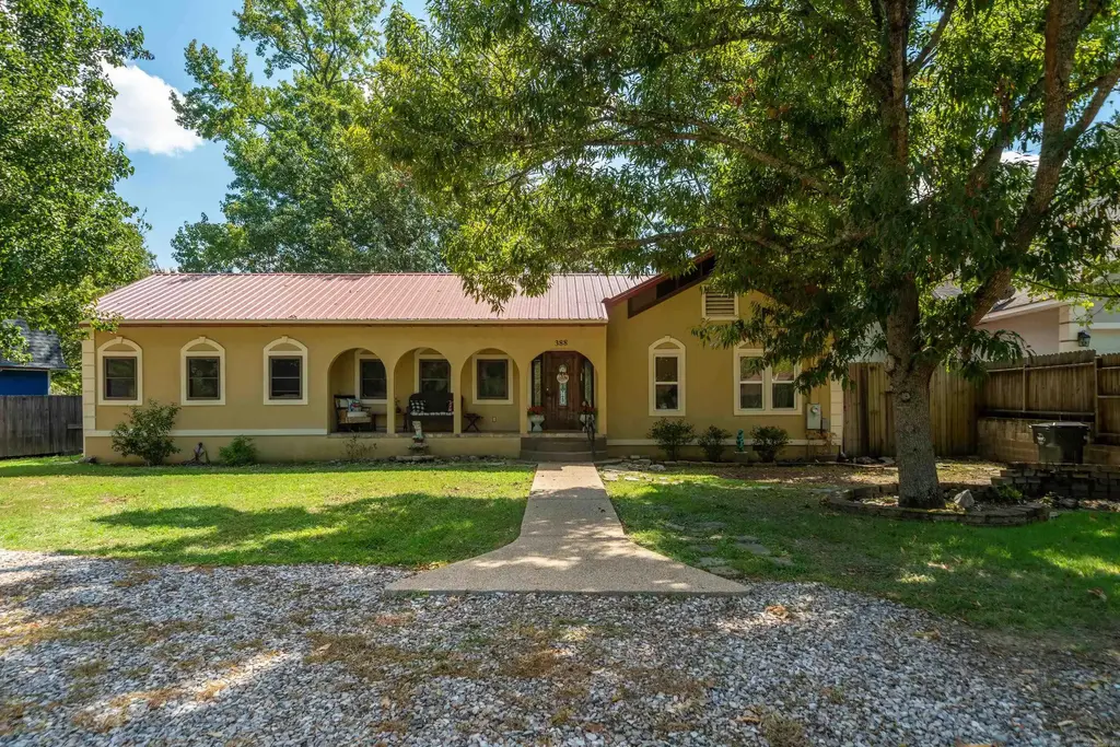 388 Joy Drive, Hot Springs