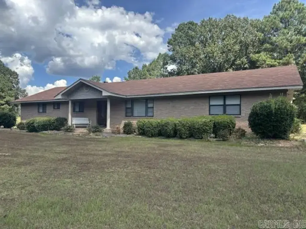 6615 Wesson Rd, Junction City