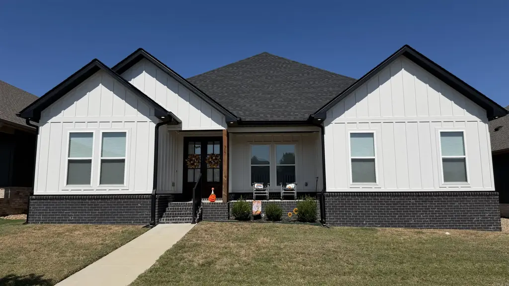 307 A Street, Bryant