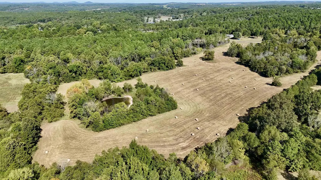 600 Red Lane, Calico Rock