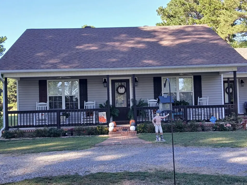 342 Grant 74, Sheridan