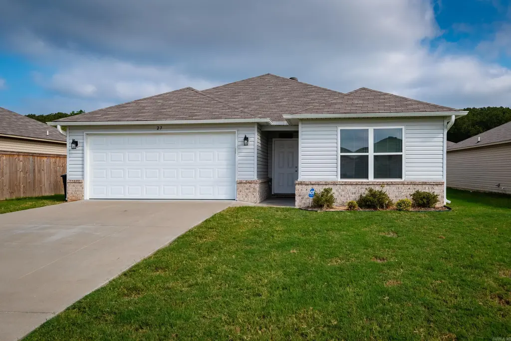 27 Curly Leaf Lane, Conway