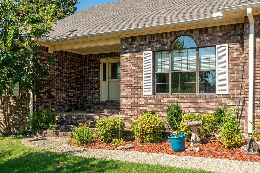 115 Gregory Place, Hot Springs