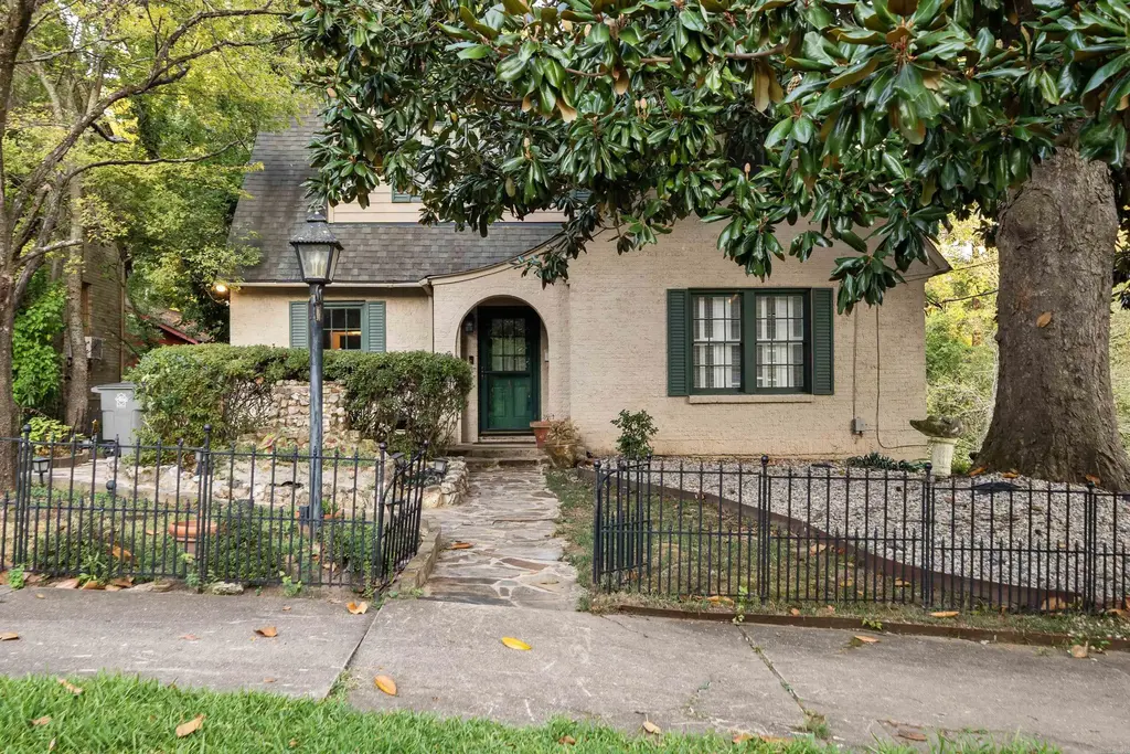 1003 Prospect, Hot Springs