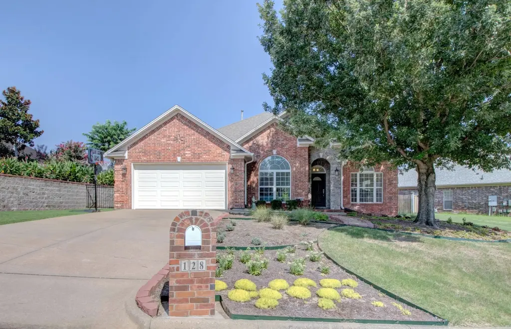 128 Mountain Valley Dr., Maumelle
