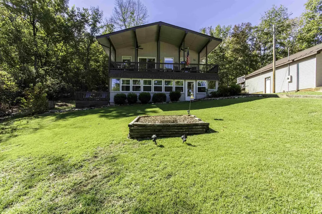 16 Wyandotte Drive, Cherokee Village