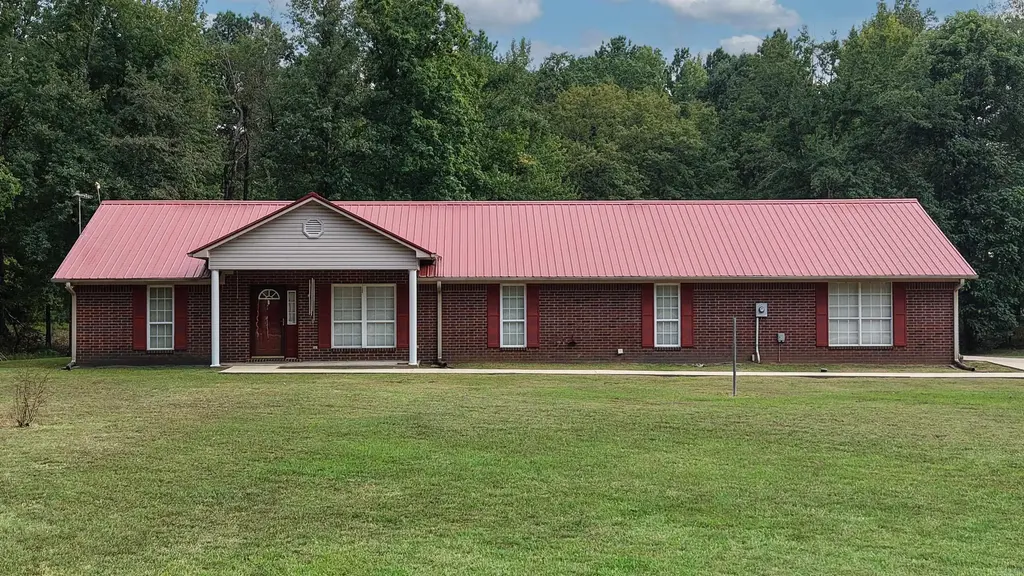 11028 Lee Springs Road, Pine Bluff