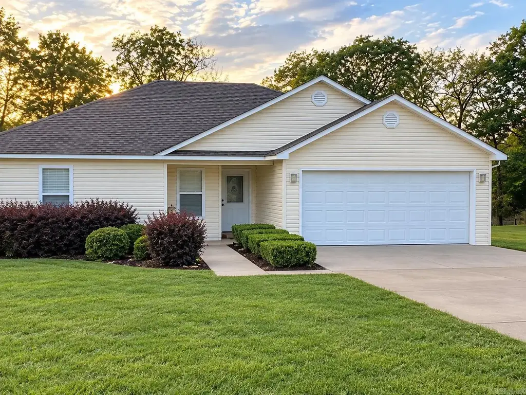 180 Abby Loop, Malvern