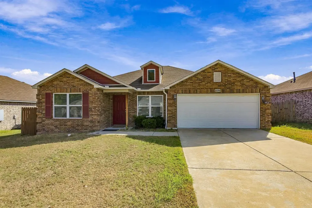 6096 Saddle Hill Drive, Alexander