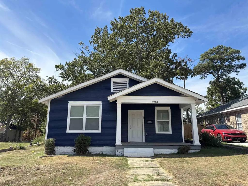 2210 S Pine Street, Little Rock