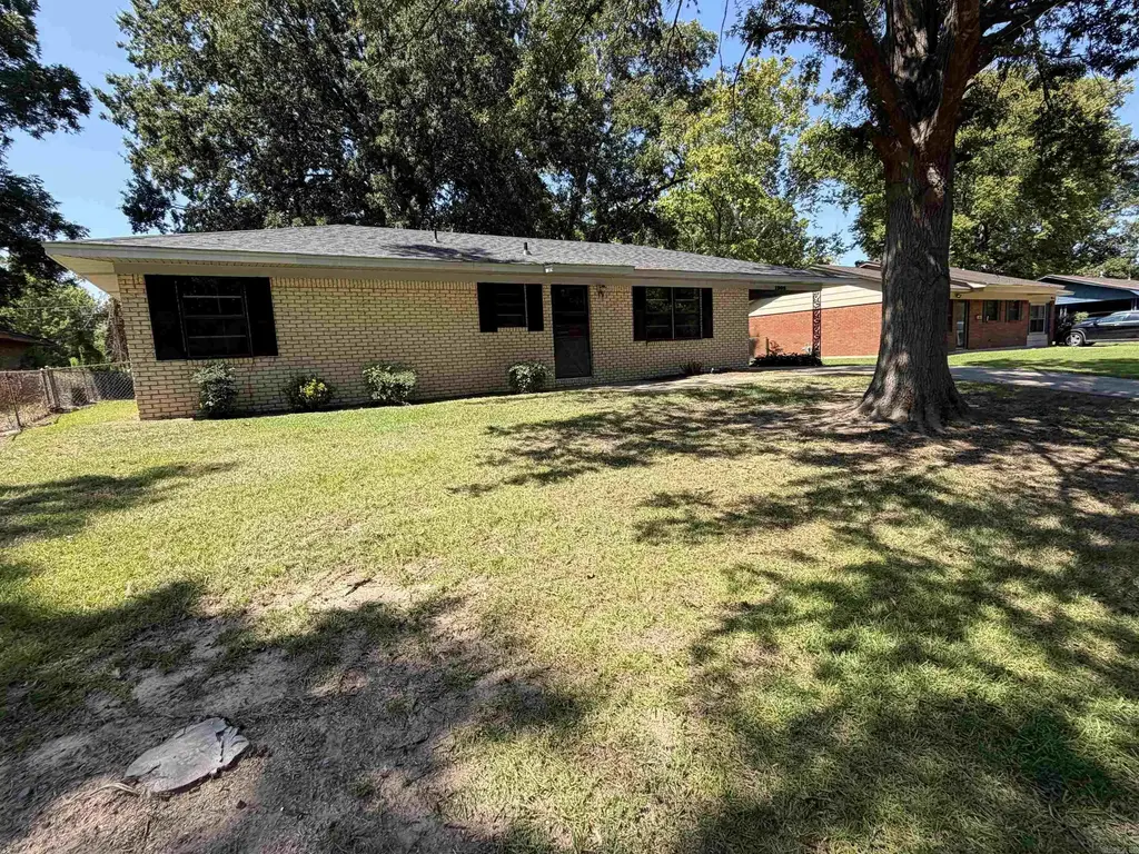 1302 Nebraska, Pine Bluff