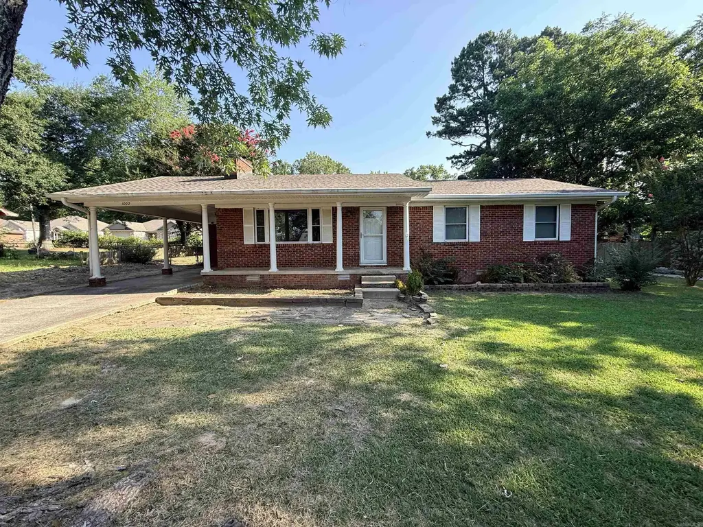 1002 Eastern Ave, Cabot