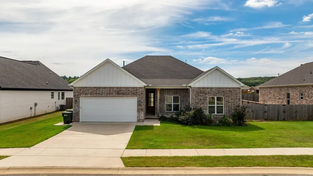 2315 Bridgegate Dr, Conway