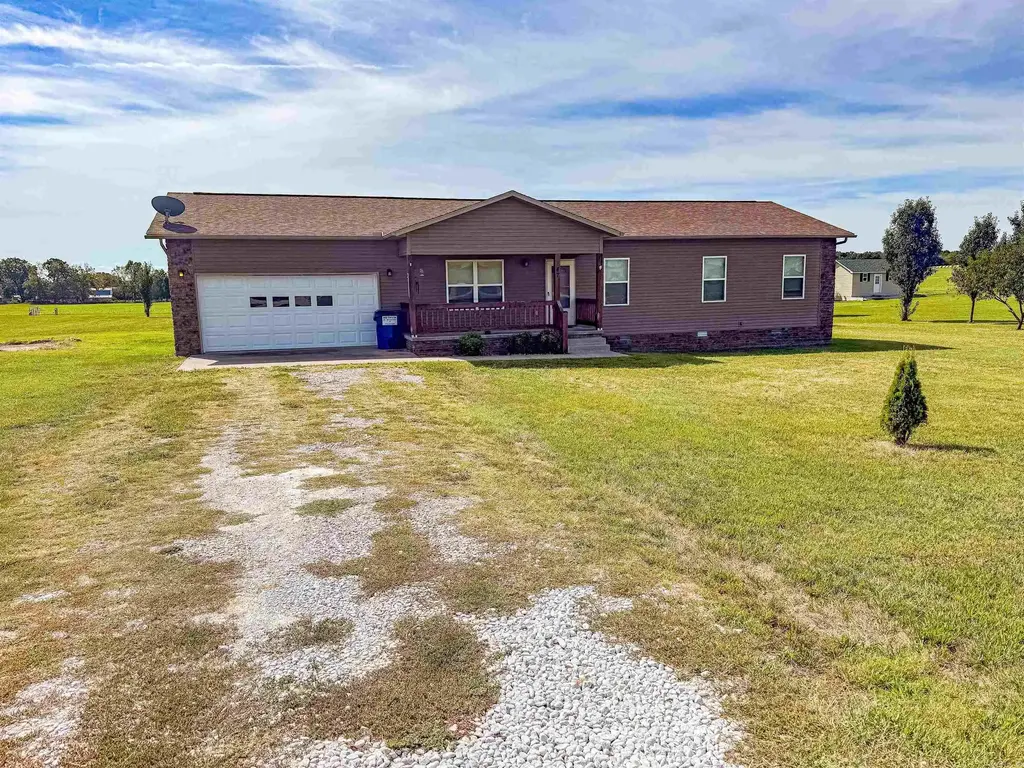 47 Old Carpenter Lane, Harrison