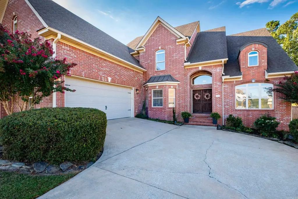 621 Epernay Place, Little Rock