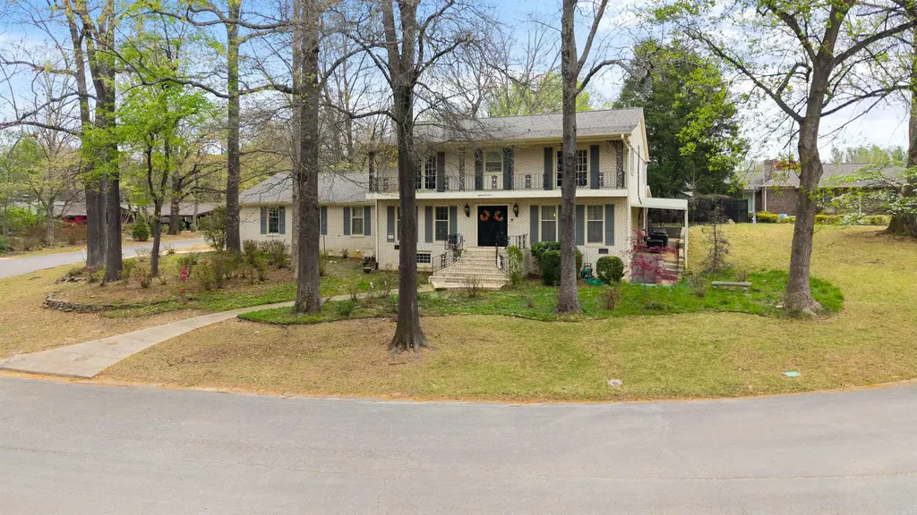 1407 Redbud, Jonesboro