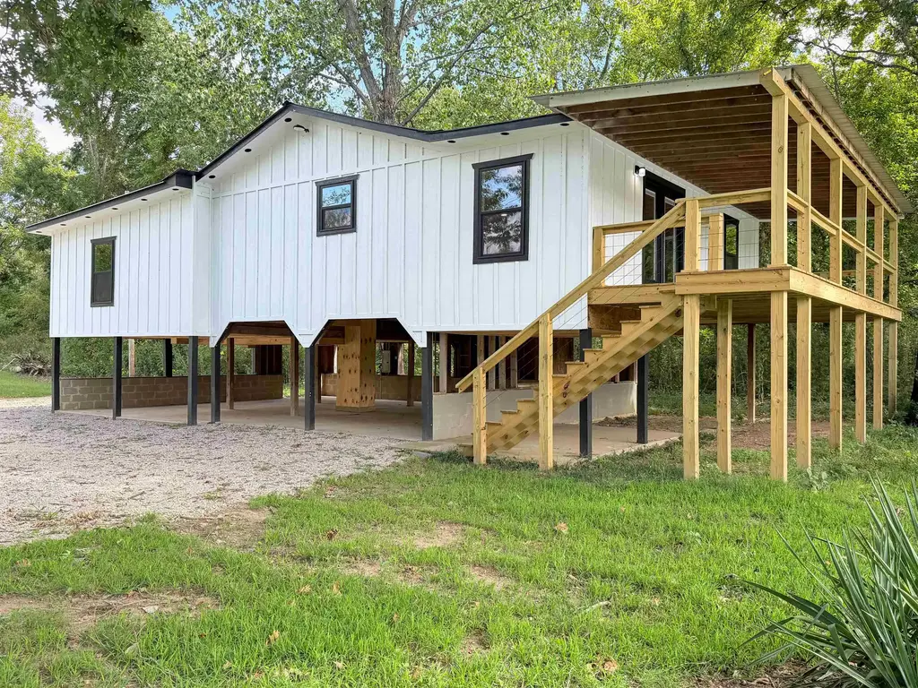 39 Broken Arrow Lane, Hardy