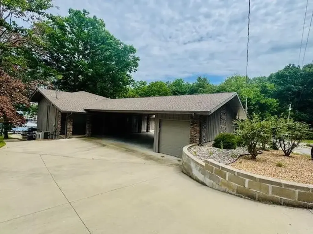 36 Winnegabo Circle, Cherokee Village