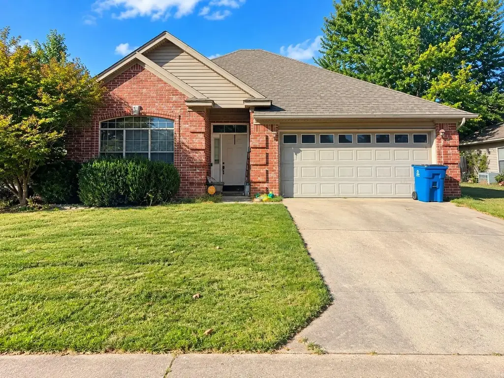 4316 Harvest Cove, Benton