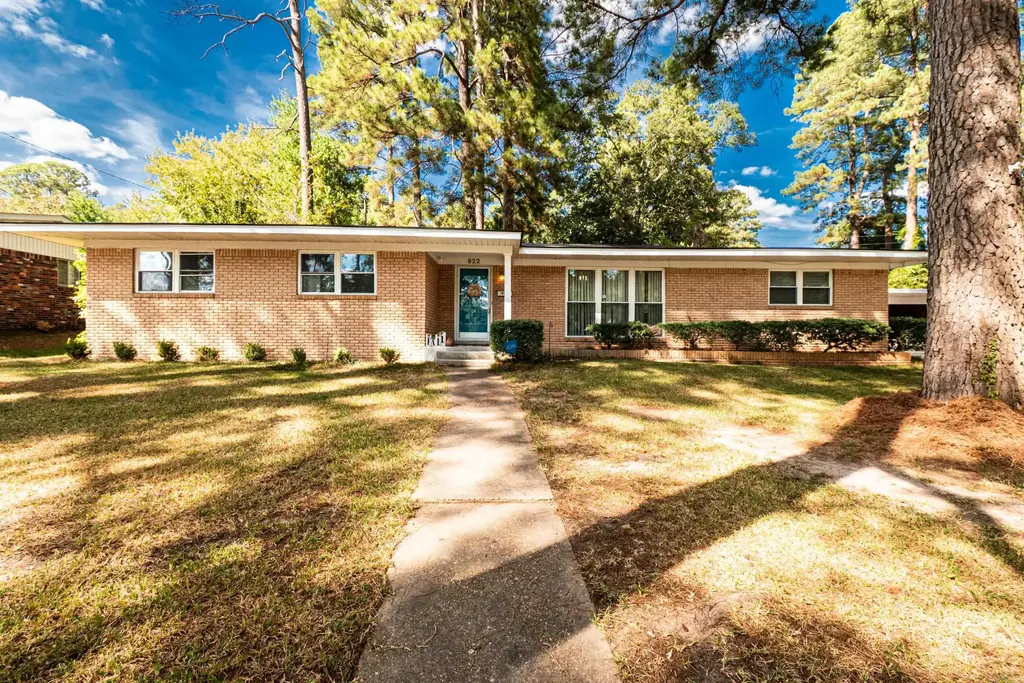 922 Hazelhurst, El Dorado