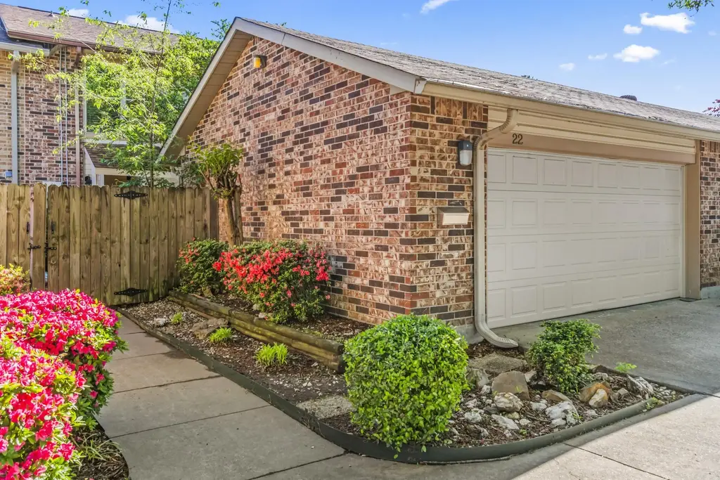 22 Wickford Lane, Little Rock