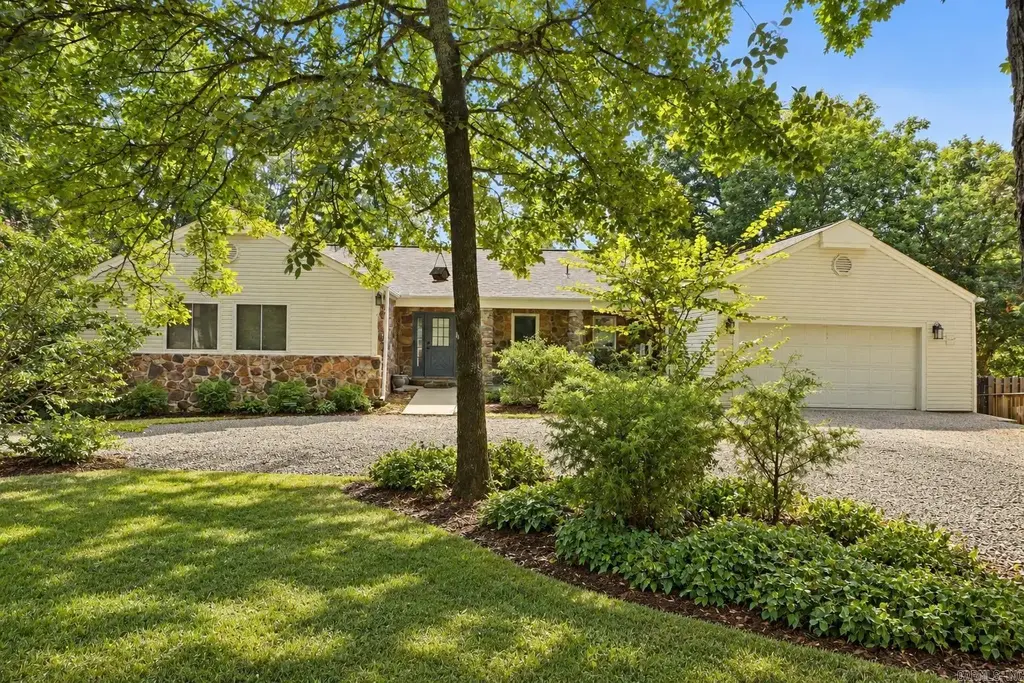 107 Crossbow Place, Fairfield Bay