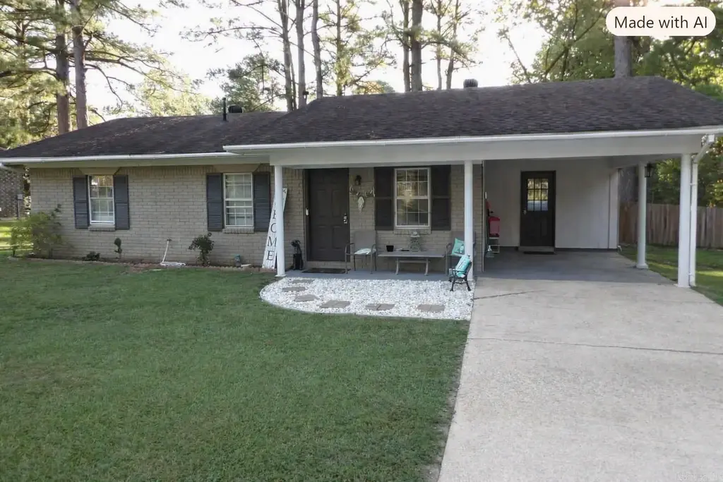 131 Counrty Court, Monticello