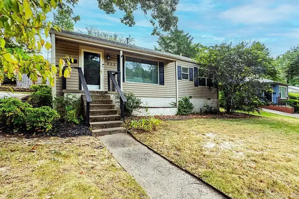923 Pine Valley, Little Rock