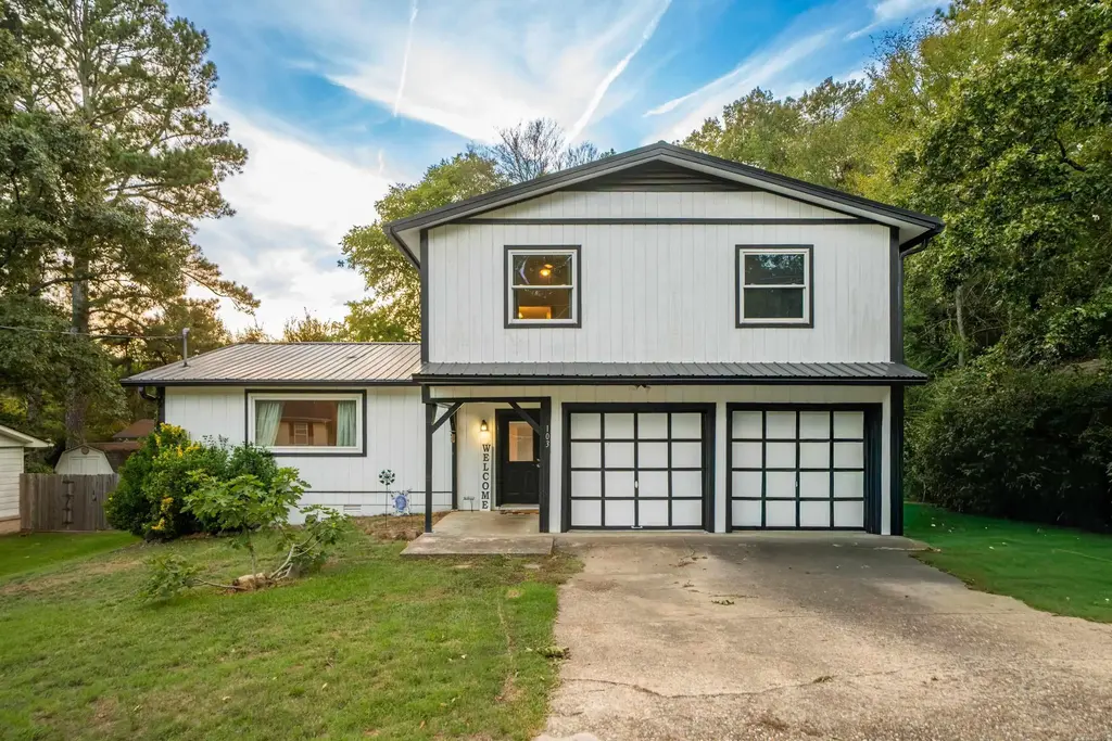 103 Southgate Street, Hot Springs