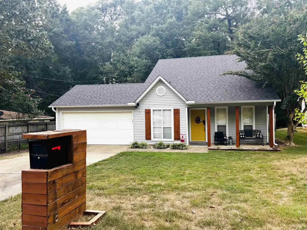 1118 Brookview Drive, Benton