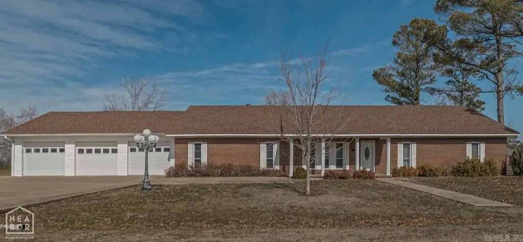 24 County Road 1411, Corning