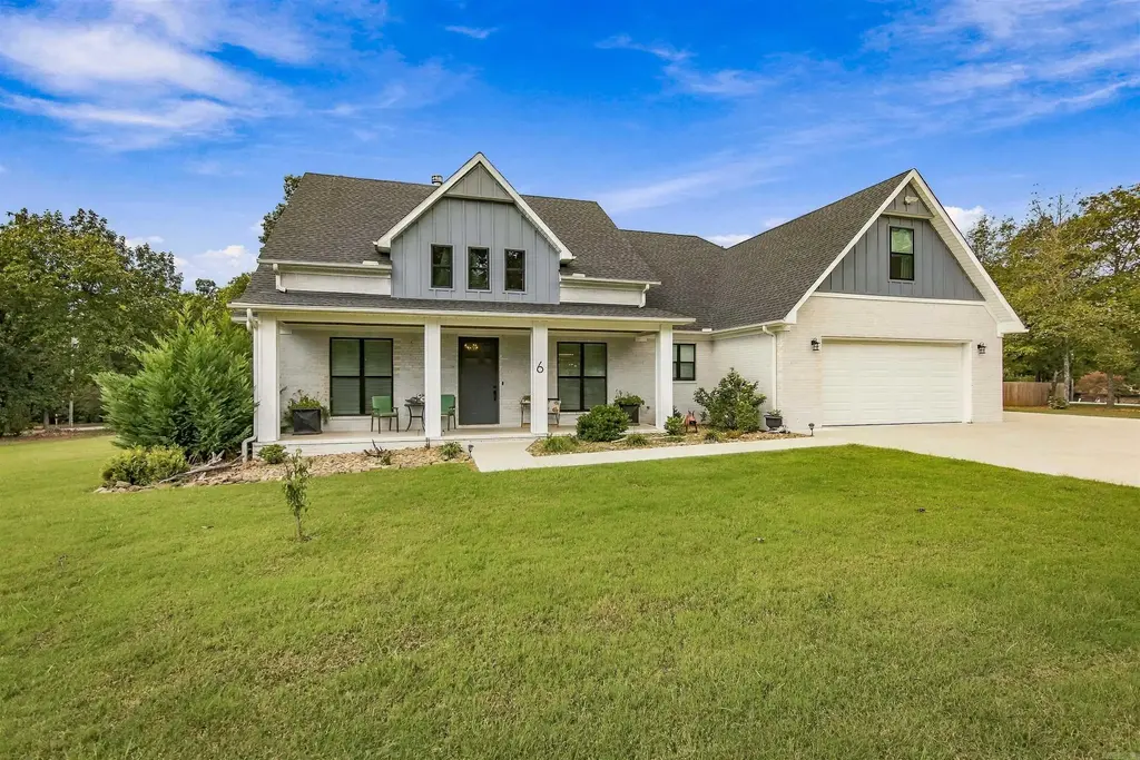 6 Emerald Ln., Greers Ferry