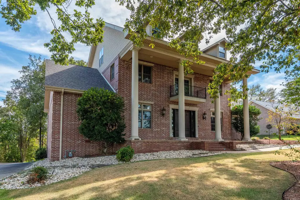 70 Stonegate Terrace, Hot Springs