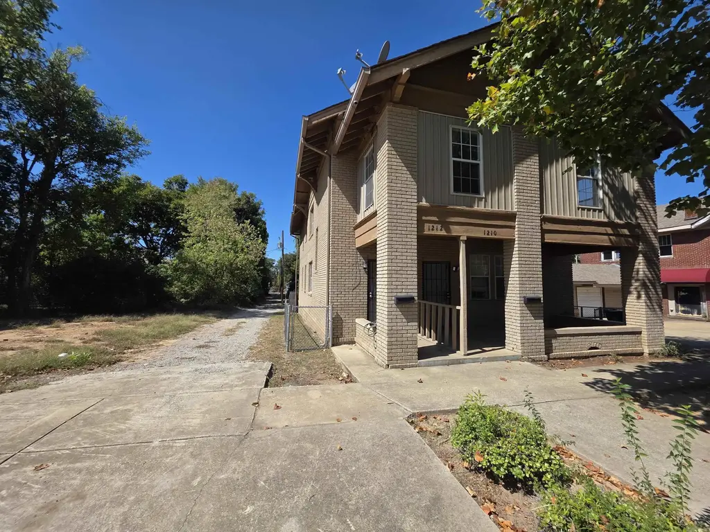 1212 Dennison Street, Little Rock