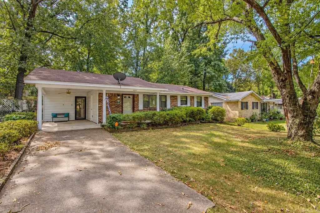 9009 Byron Drive, Little Rock