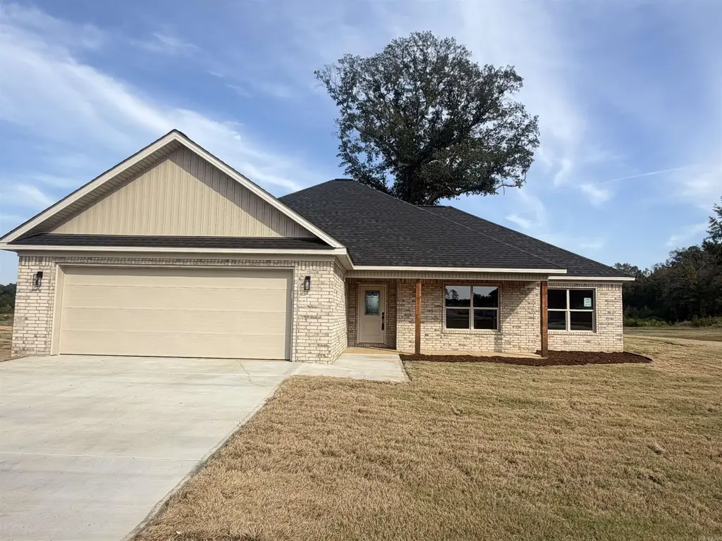 1088 Duke Drive, Bauxite