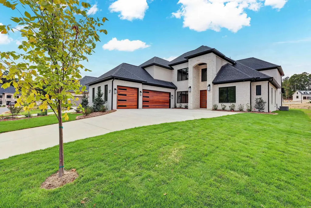 37 Miramont Circle, Little Rock