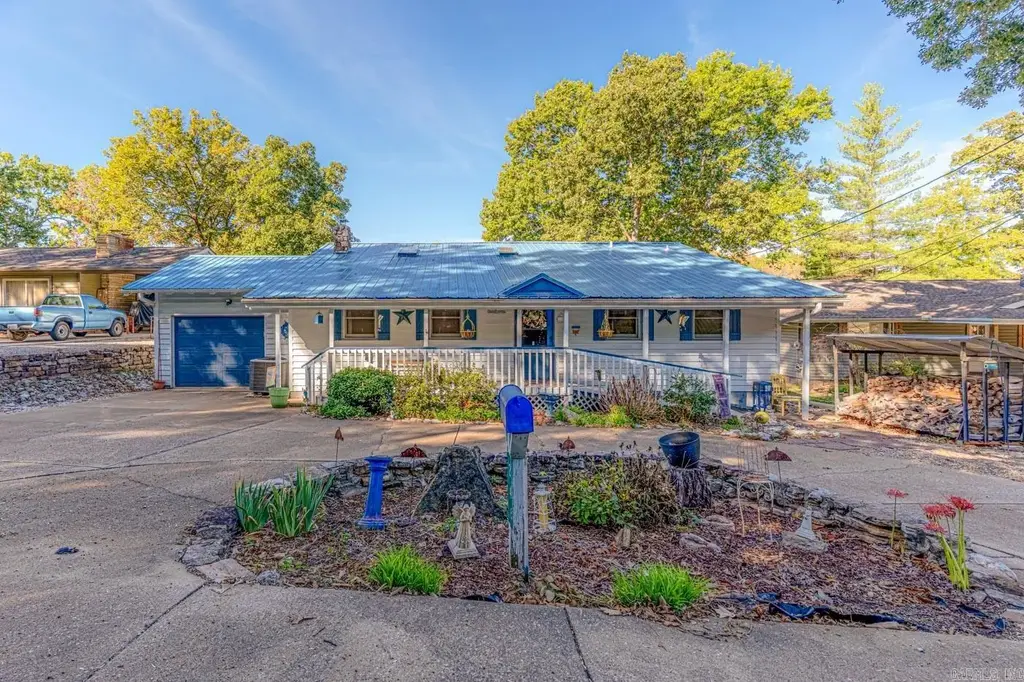 246 E Lakeshore Dr, Cherokee Village