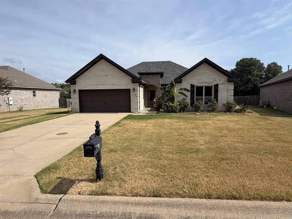212 Nantucket Loop, Maumelle