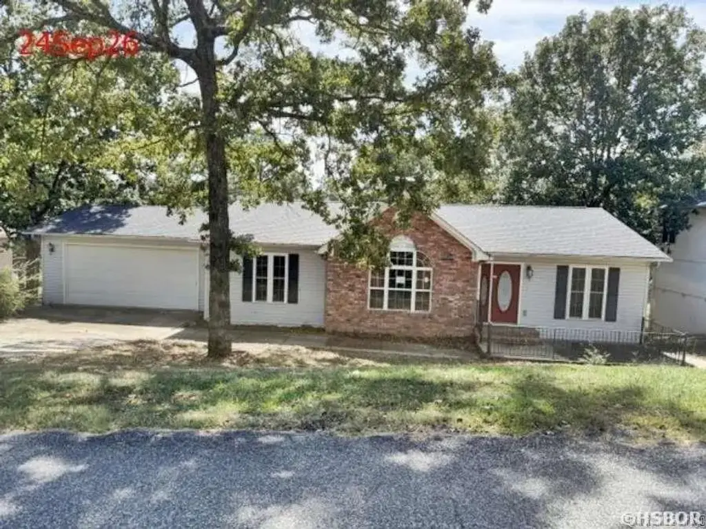 209 Pebble Beach Drive, Hot Springs