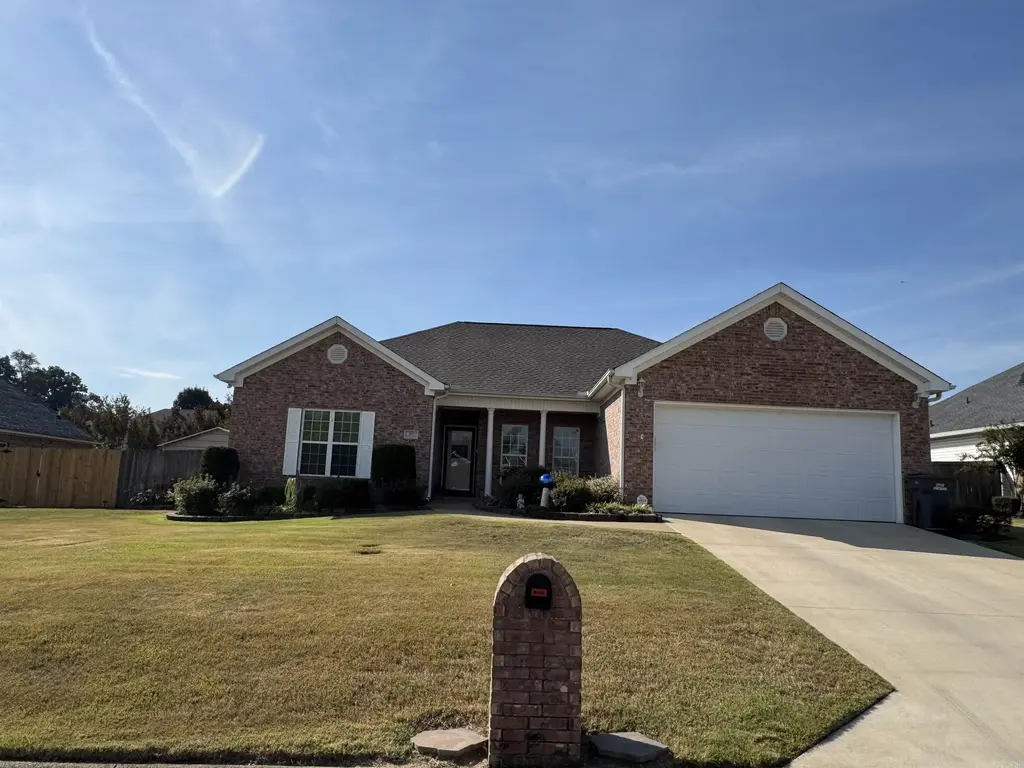 4013 Cypress Moss Cove, Jonesboro